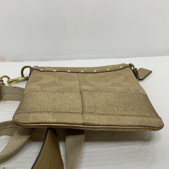 Coach Swingpack Stud Lurex Gold Jacquard CrossBody - Picture 6 of 9
